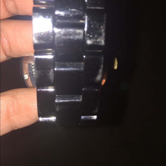 Michael kors black watch - Picture 7 of 7